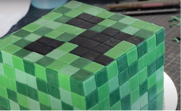 creeper cake minecraft