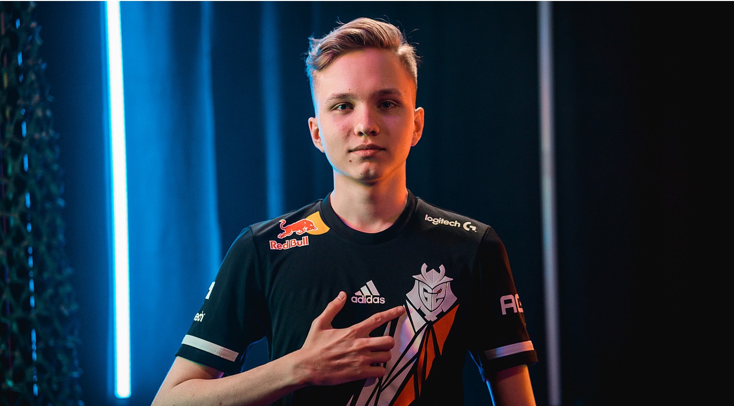 m0NESY CS2