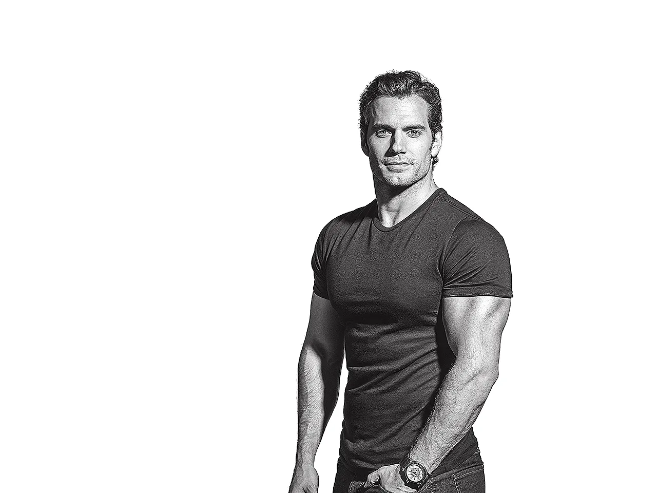 Cavill Is a Talented Performer | Muscle & Fitness